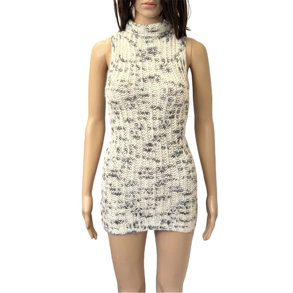 Zara Women's Patterned Knit Sleeveless Turtleneck Sweater Top Size S - NWT $45